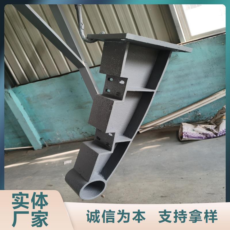 Q235D桥梁防撞护栏线条流畅不易生锈