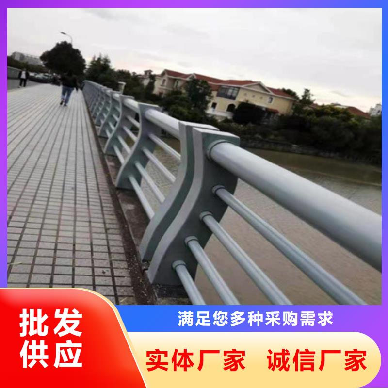 鹤岗Q355C桥梁防撞护栏安装方便山东金鑫金属制造有限公司