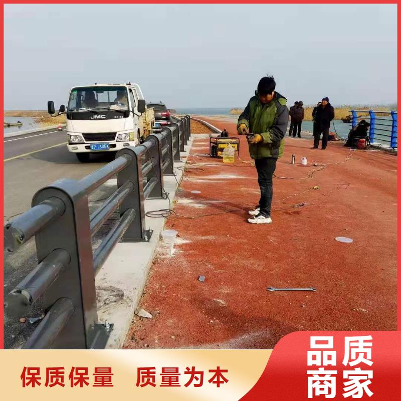 灯光景观护栏厂家热镀锌立柱现货满足大量采购
