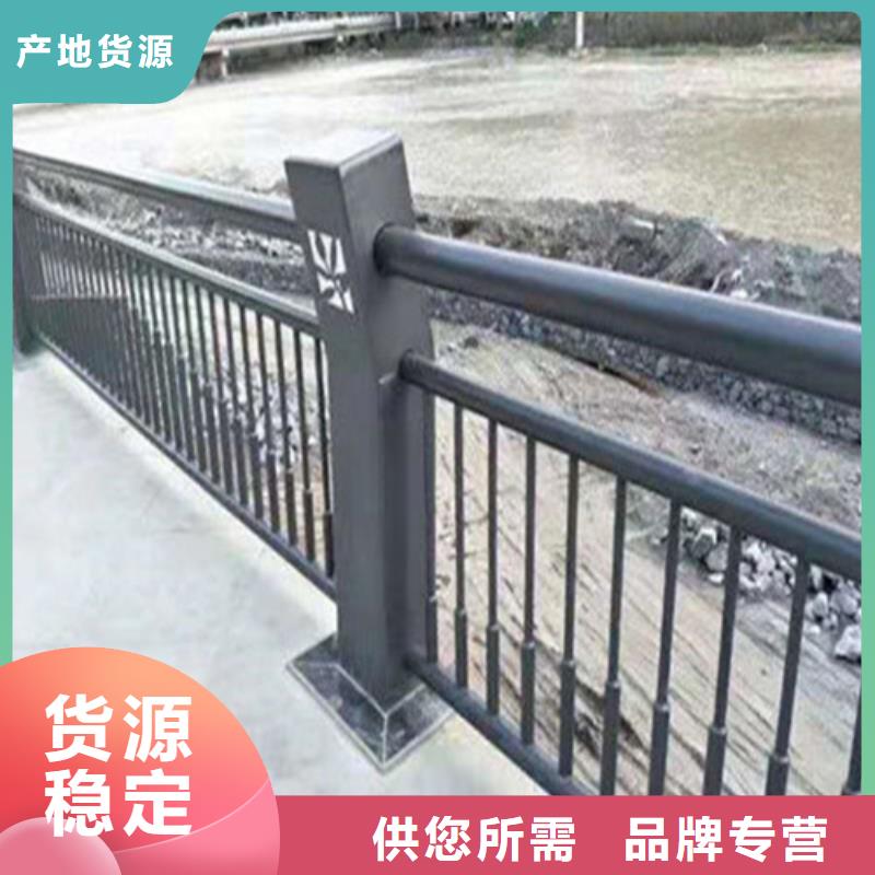 大桥防撞护栏质量保真
