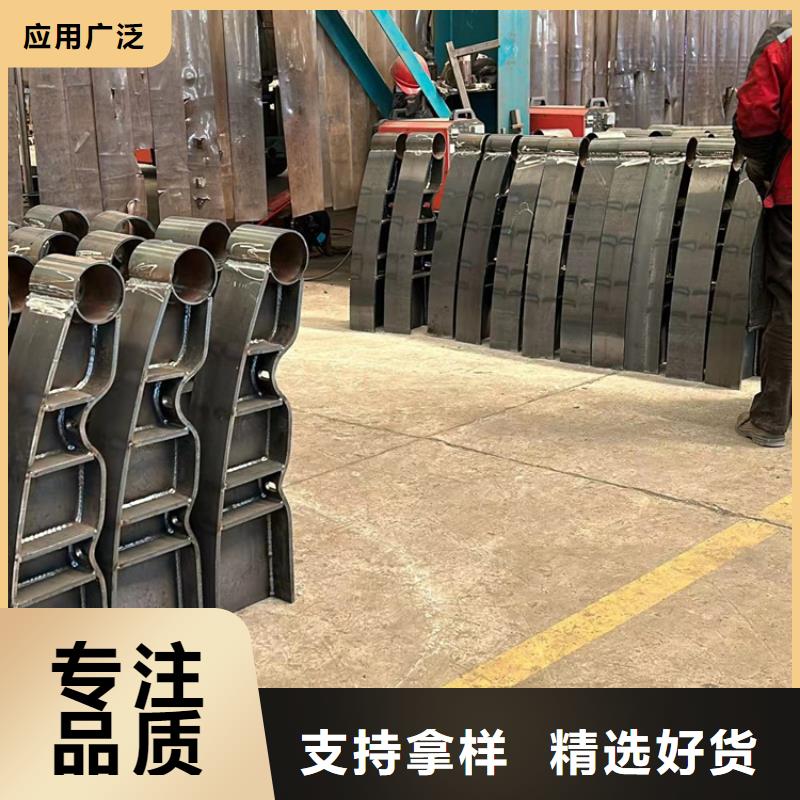 质量合格的不锈钢防撞护栏厂家