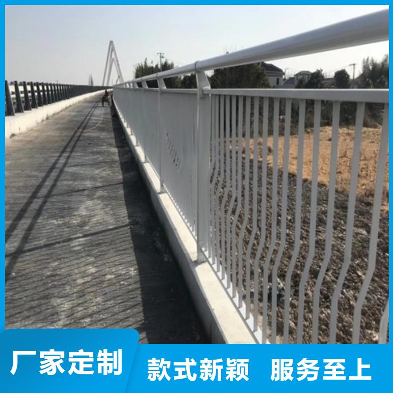 有现货的铝合金防撞护栏批发商