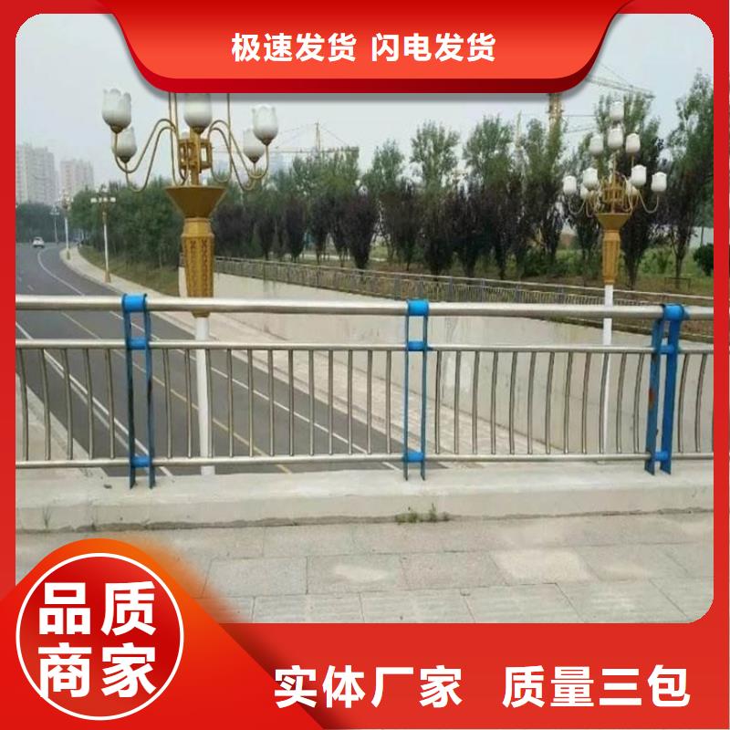 {鼎森}内蒙古自治区护栏钢板立柱安装简单