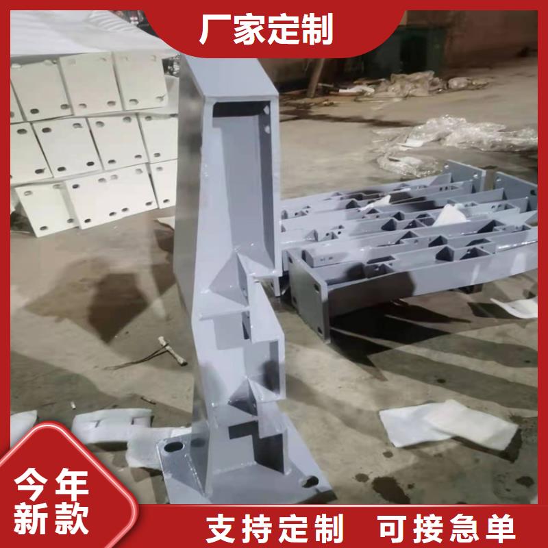 防撞桥梁护栏灯光护栏专心专注专业