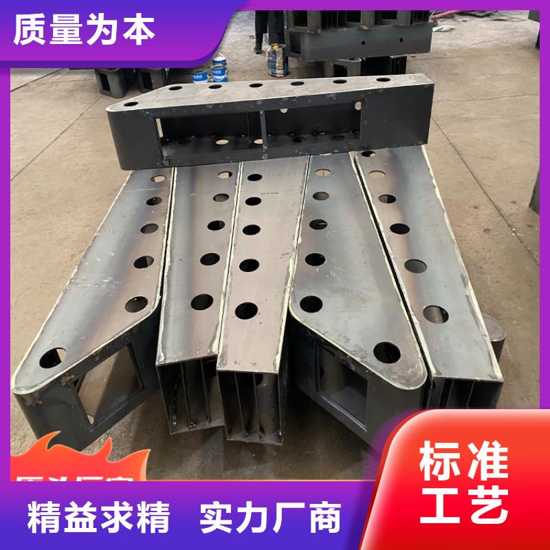 江苏省不锈钢复合管防撞护栏按需定制
